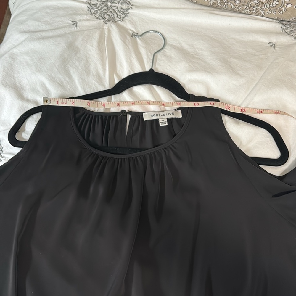 Cold shoulder blouse - Picture 6 of 8